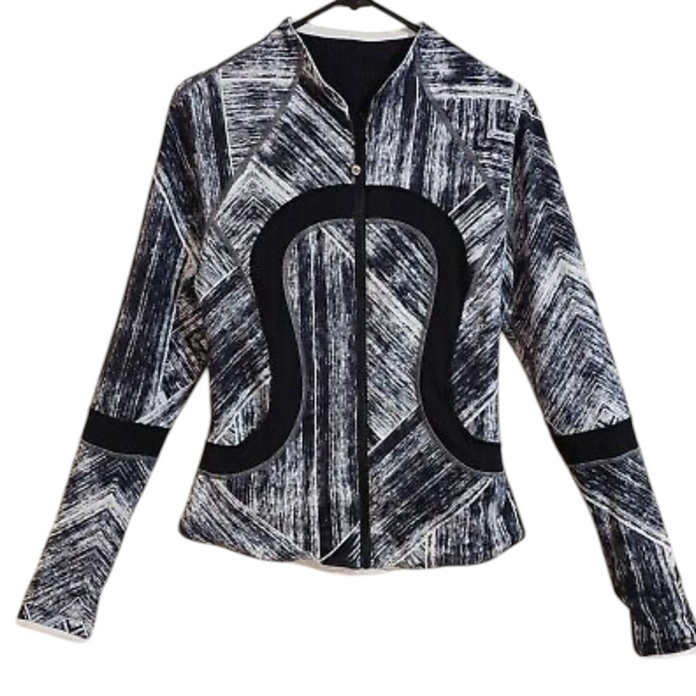 Lululemon Find your Bliss reversible jacket Mesh Stretch long sleeve women’s 8